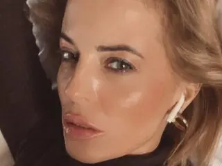 NellyBloom fotos nude cam