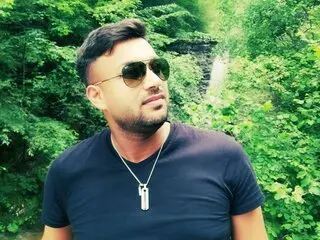 XEdmond pussy kostenlose online